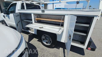 2008 Ford Super Duty F-350 Cab Chassis XL Regular Cab - miniatura 20