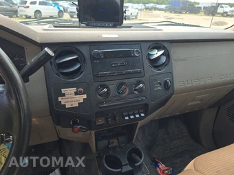 2008 Ford Super Duty F-350 Cab Chassis XL Regular Cab DRW - miniatura 11