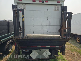 2008 Ford Super Duty F-350 Cab Chassis XL Regular Cab DRW - miniatura 15
