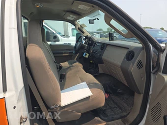 2008 Ford Super Duty F-350 Cab Chassis XL Regular Cab DRW - miniatura 8