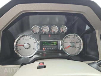 2008 Ford Super Duty F-350 Lariat Crew Cab Medium Bed - miniatura 9