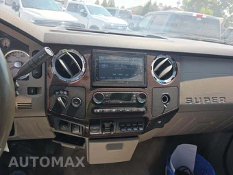 2008 Ford Super Duty F-350 Lariat Crew Cab Medium Bed - miniatura 10