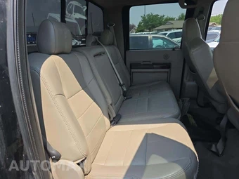 2008 Ford Super Duty F-350 Lariat Crew Cab Medium Bed - miniatura 16