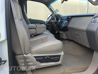 2008 Ford Super Duty F-350 Lariat Crew Cab Medium Bed - miniatura 8