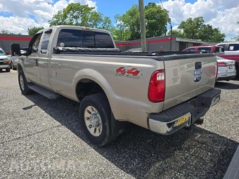 2008 Ford Super Duty F-350 Lariat Extended Cab Medium Bed w/Rear Doors - miniatura 2