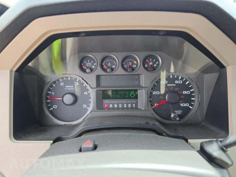 2008 Ford Super Duty F-350 XLT Crew Cab Long Bed - miniatura 9