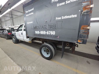 2008 Ford Super Duty F-450 Cab Chassis XL Extended Cab w/Rear Doors DRW - miniatura 6
