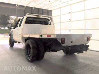 2008 Ford Super Duty F-450 Cab Chassis XL Extended Cab w/Rear Doors DRW - miniatura 6