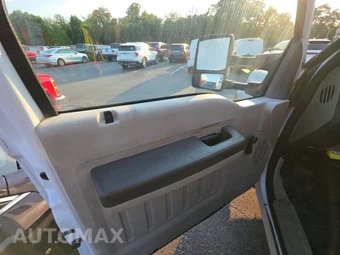 2008 Ford Super Duty F-450 Cab Chassis XL Extended Cab w/Rear Doors DRW - miniatura 9