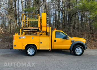 2008 Ford Super Duty F-450 Cab Chassis XL Regular Cab DRW - miniatura 10
