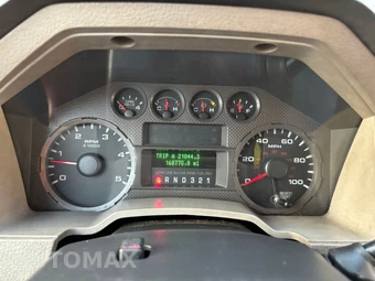2008 Ford Super Duty F-450 Cab Chassis XL Regular Cab DRW - miniatura 17