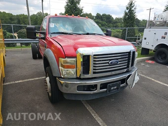 2008 Ford Super Duty F-450 Cab Chassis XLT Regular Cab DRW - miniatura 3
