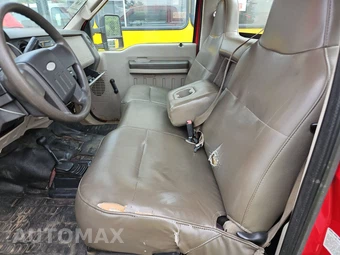 2008 Ford Super Duty F-450 Cab Chassis XLT Regular Cab DRW - miniatura 7