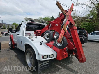 2008 Ford Super Duty F-450 Cab Chassis XLT Regular Cab DRW - miniatura 2