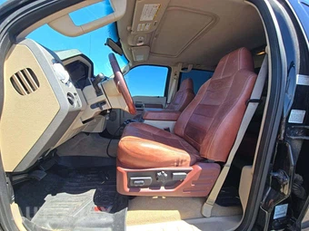 2008 Ford Super Duty F-450 King Ranch Crew Cab Long Bed - miniatura 3