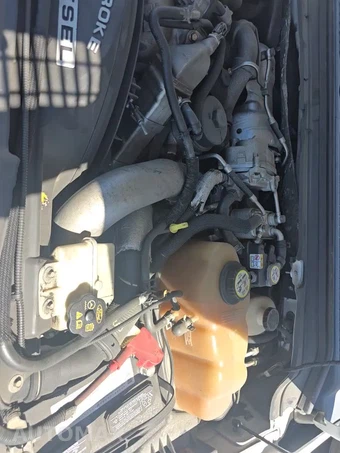 2008 Ford Super Duty F-550 Cab Chassis Lariat Crew Cab DRW - miniatura 24