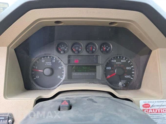 2008 Ford Super Duty F-550 Cab Chassis XL Regular Cab DRW - miniatura 9