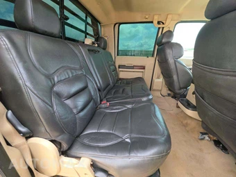 2008 Ford Super Duty F-550 Cab Chassis XLT Crew Cab DRW - miniatura 12