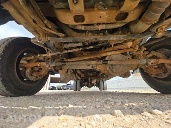 2008 Ford Super Duty F-550 Cab Chassis XLT Crew Cab DRW - miniatura 16