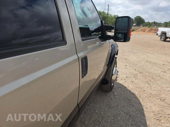 2008 Ford Super Duty F-550 Cab Chassis XLT Crew Cab DRW - miniatura 21