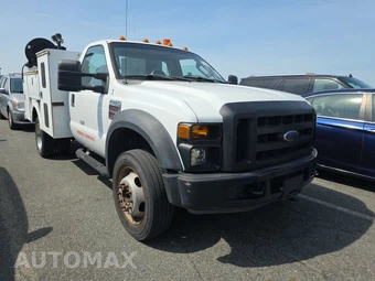 2008 Ford Super Duty F-550 Cab Chassis XLT Regular Cab DRW – miniatura 3
