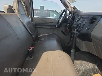 2008 Ford Super Duty F-550 Cab Chassis XLT Regular Cab DRW – miniatura 8