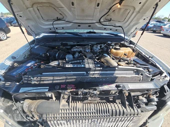 2008 Ford Super Duty F-550 Cab Chassis XLT Regular Cab DRW - miniatura 14