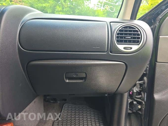 2008 GMC Envoy Denali 5SA - miniatura 19