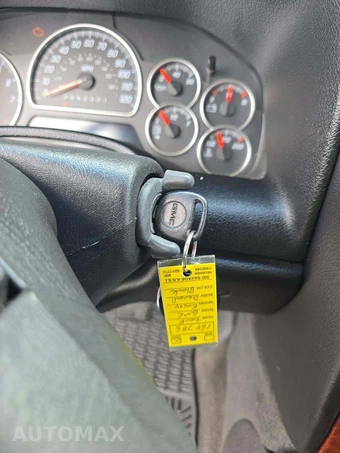 2008 GMC Envoy Denali 5SA - miniatura 8
