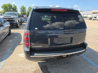 2008 GMC Yukon Denali 5SA - miniatura 5