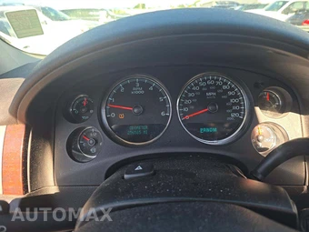 2008 GMC Yukon Denali 5SA – miniatura 6