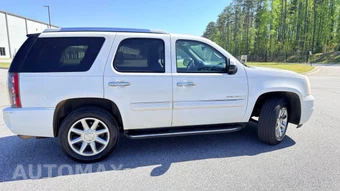 2008 GMC Yukon Denali 5SA - miniatura 16