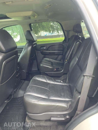 2008 GMC Yukon Denali 5SA – miniatura 13