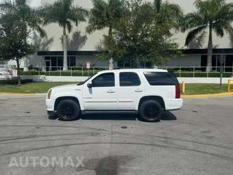 2008 GMC Yukon Hybrid - samochód z USA z aukcji Manheim, oferta Kup Teraz w AUTOMAX