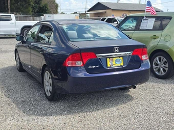 2008 Honda Civic Sedan LX - miniatura 2