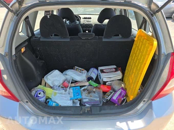 2008 Honda Fit - miniatura 11