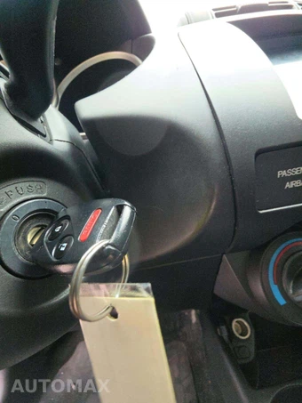 2008 Honda Fit Sport - miniatura 8