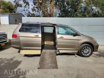 2008 Honda Odyssey Touring w/PAX Tires 118.1" WB - miniatura 10
