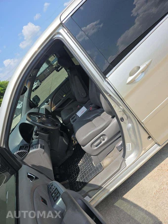 2008 Honda Odyssey Touring w/PAX Tires 118.1" WB - miniatura 3
