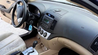 2008 Hyundai Elantra - miniatura 16