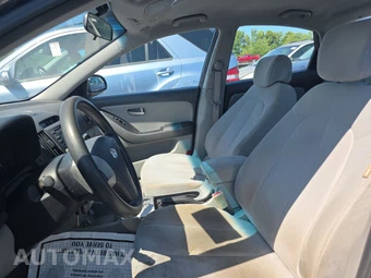 2008 Hyundai Elantra SE – miniatura 7