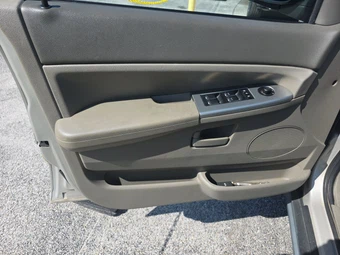 2008 Jeep Grand Cherokee Laredo – miniatura 9