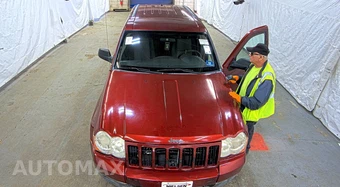 2008 Jeep Grand Cherokee Laredo – miniatura 2