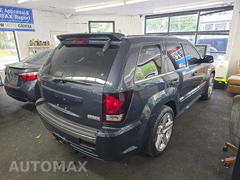 2008 Jeep Grand Cherokee SRT8 - miniatura 3