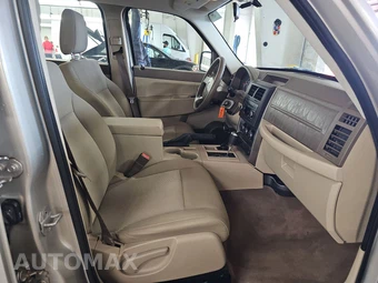 2008 Jeep Liberty Sport – miniatura 8