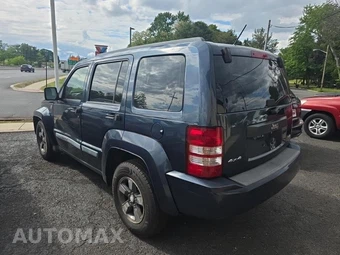 2008 Jeep Liberty Sport – miniatura 6