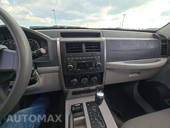 2008 Jeep Liberty Sport - miniatura 7