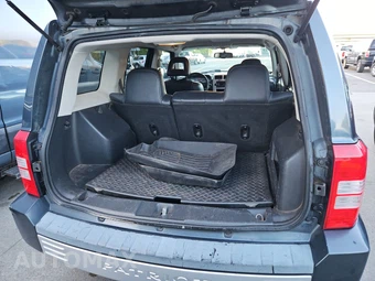 2008 Jeep Patriot Limited – miniatura 16
