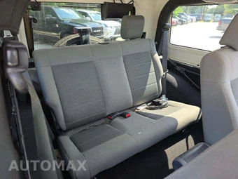 2008 Jeep Wrangler Sahara – miniatura 16