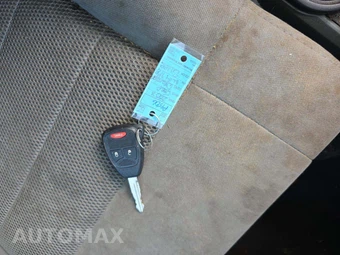2008 Jeep Wrangler Sahara – miniatura 8
